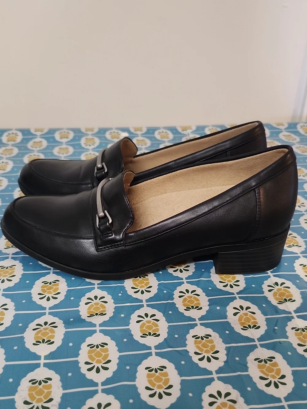 Soul Naturalizer Women's Black Loafers Achieve Size 8
